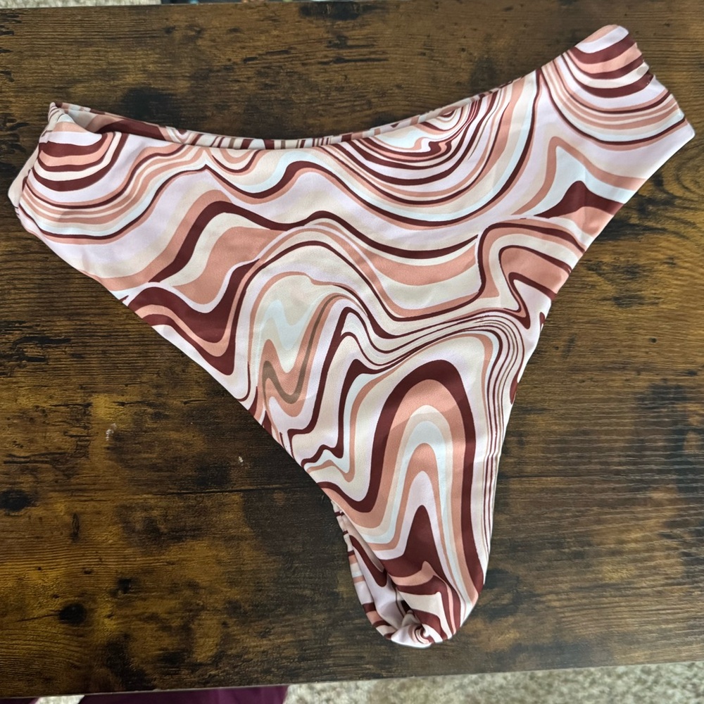 Berlook Swirl Pattern Bikini Bottom